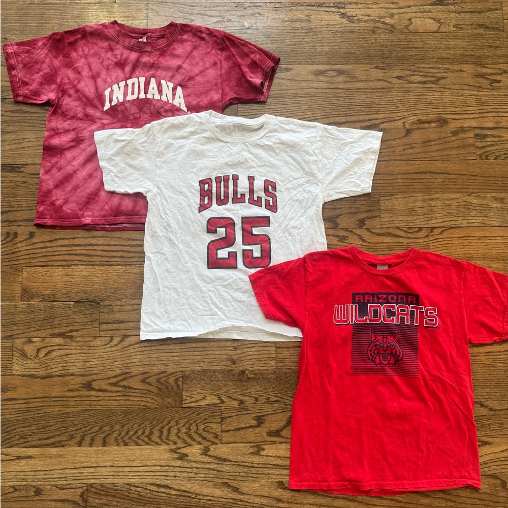 Youth Medium Red Sports Graphic Tee Bundle | Bulls Indiana Arizona Wildcats